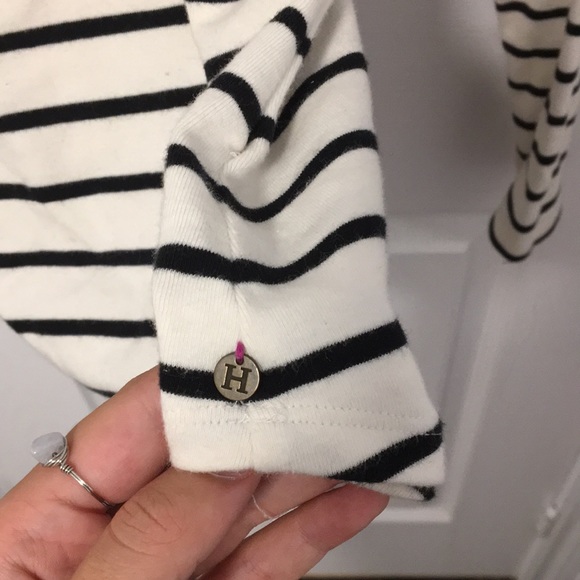 Black and white striped turtle neck - Picture 2 of 3